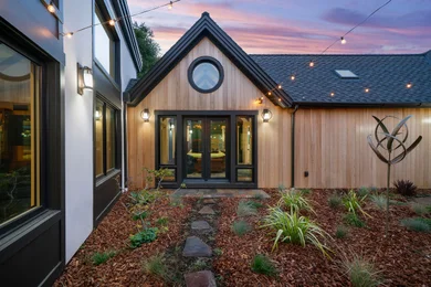 Santa Clara New Courtyard Home for Lauren